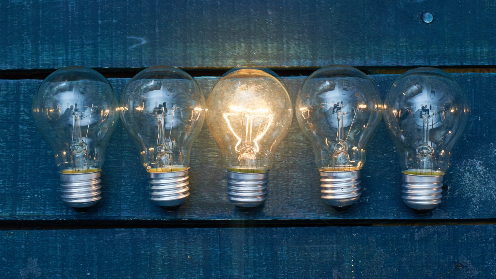 lightbulbs-1600x900